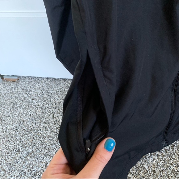 Wind breaker light weigh jacket - Picture 5 of 5